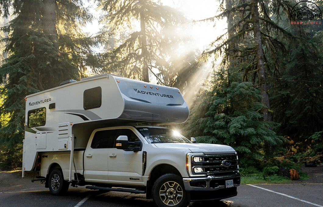 PickUp Truck Camper Ford Frontansicht